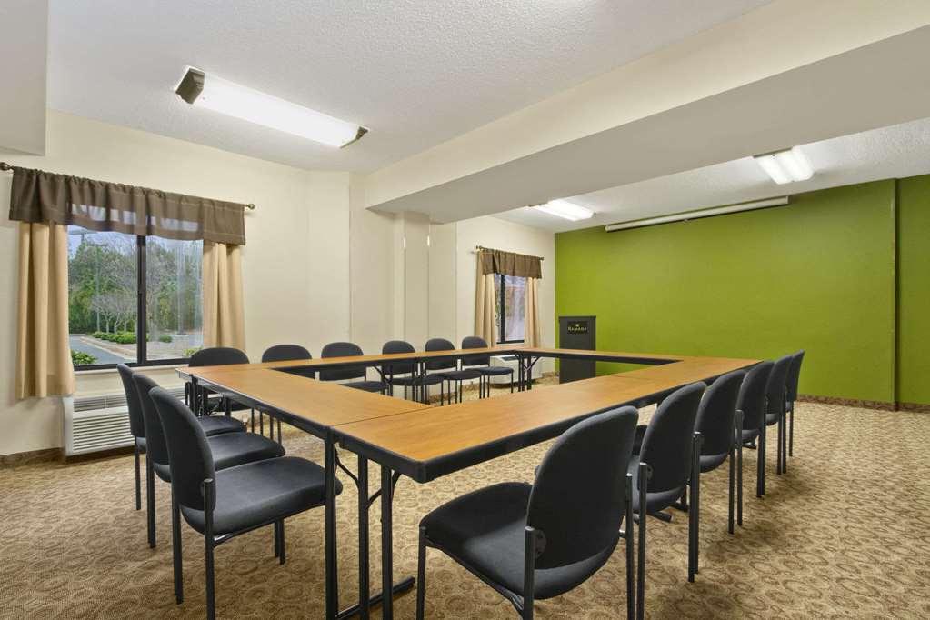Comfort Inn Marietta-Atlanta Near Ballpark-Galleria Esterno foto